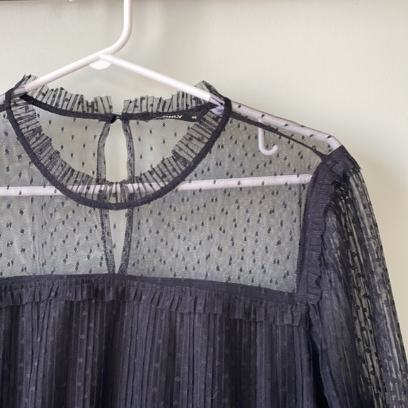 Wednesday Adams style dress - Picture 2 of 3